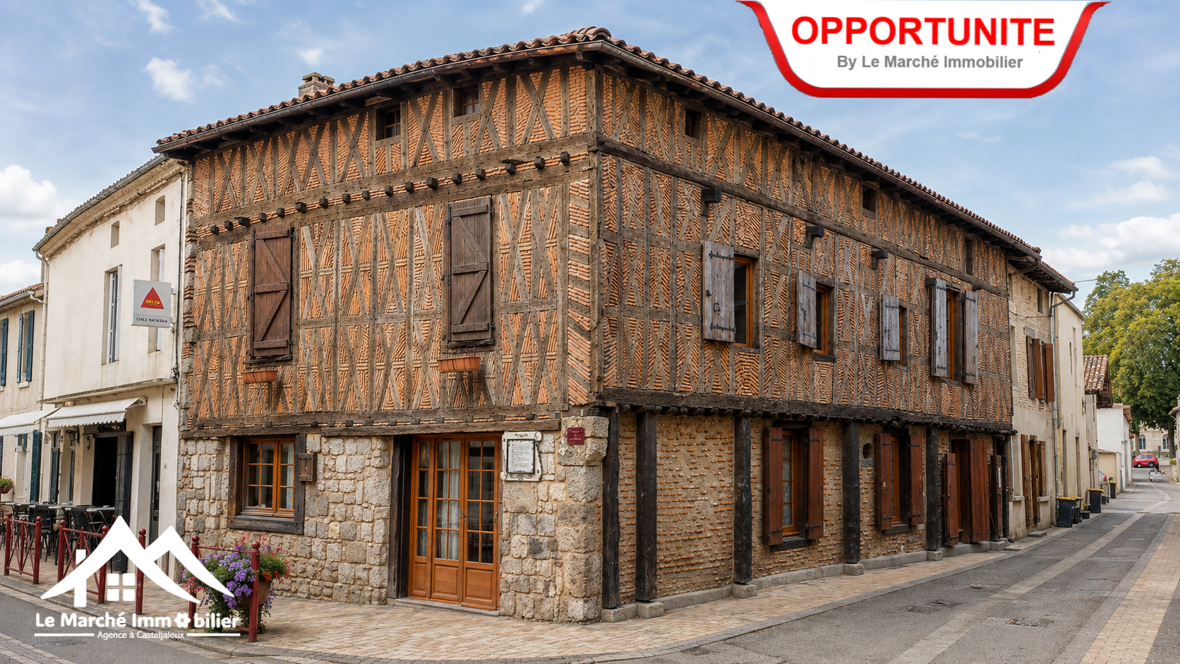 Maison du XVe siècle au cœur de Clairac avec garage indépendant