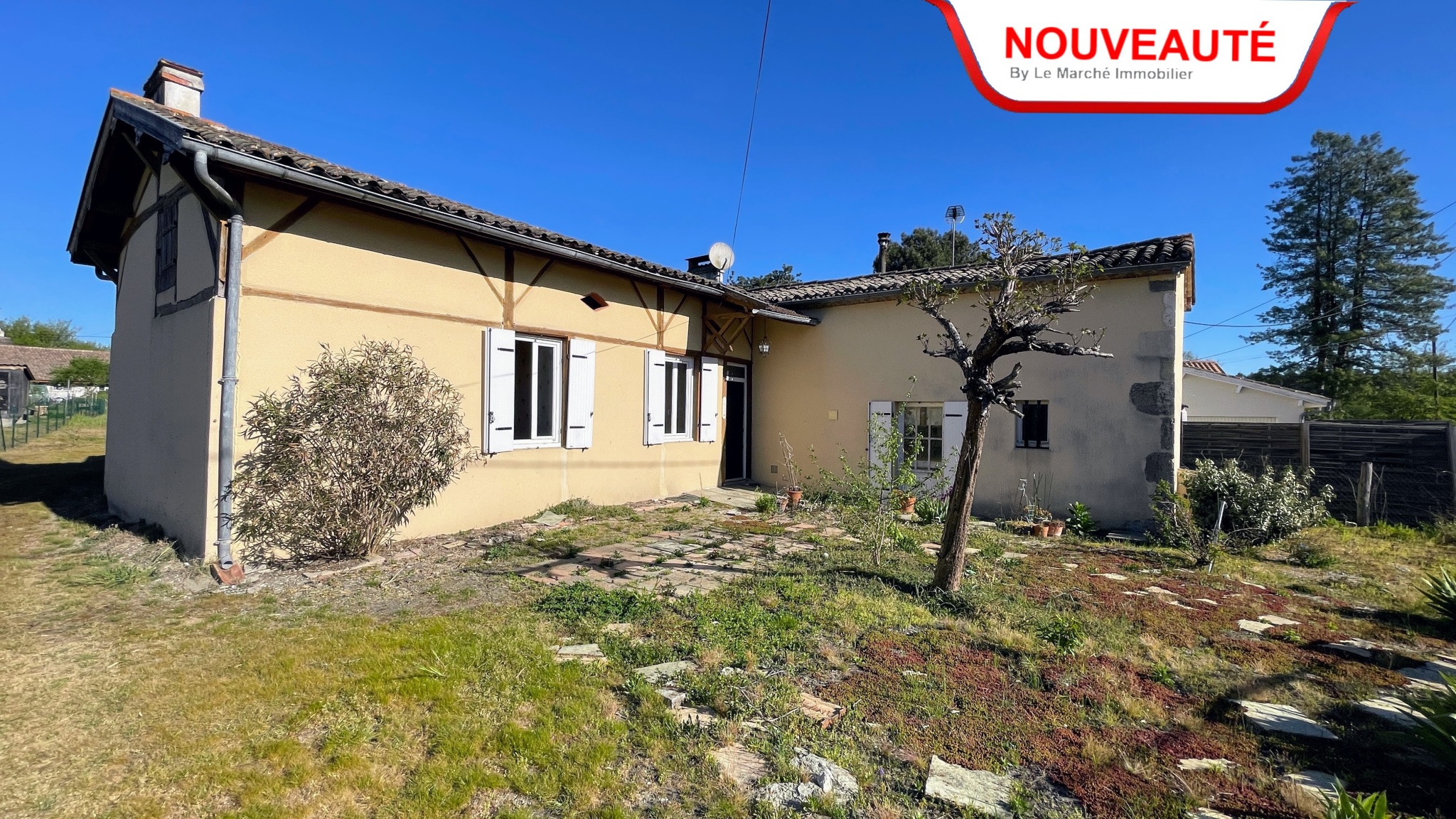 HOUEILLES   Au cœur du village | Maisonnette 85 m2 | Terrain 740 m2 avec dépendance